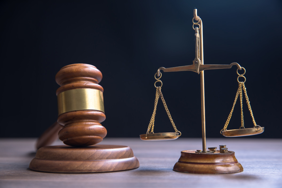 Panel Perundangan & Syariah